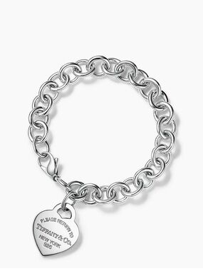 Tiffany & Co. Sterling Silver Heart Tag Link Bracelet - Silver